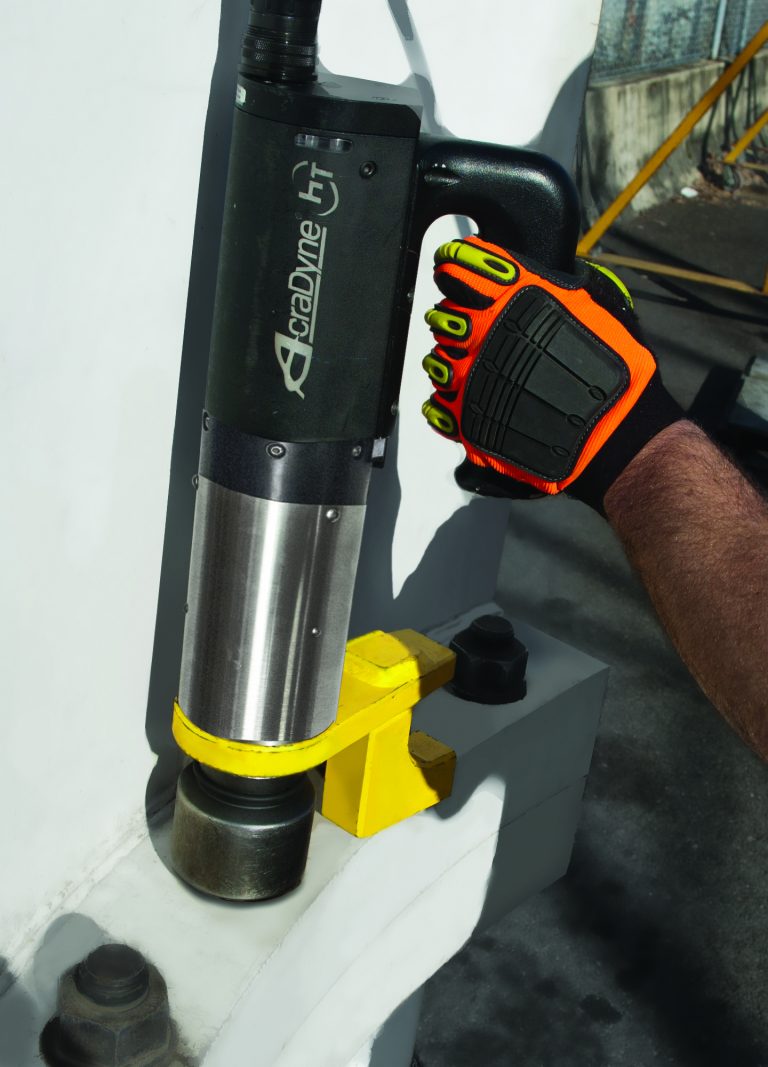 Meeting the  challenges of bolts and torque Meeting the  challenges of bolts and torque