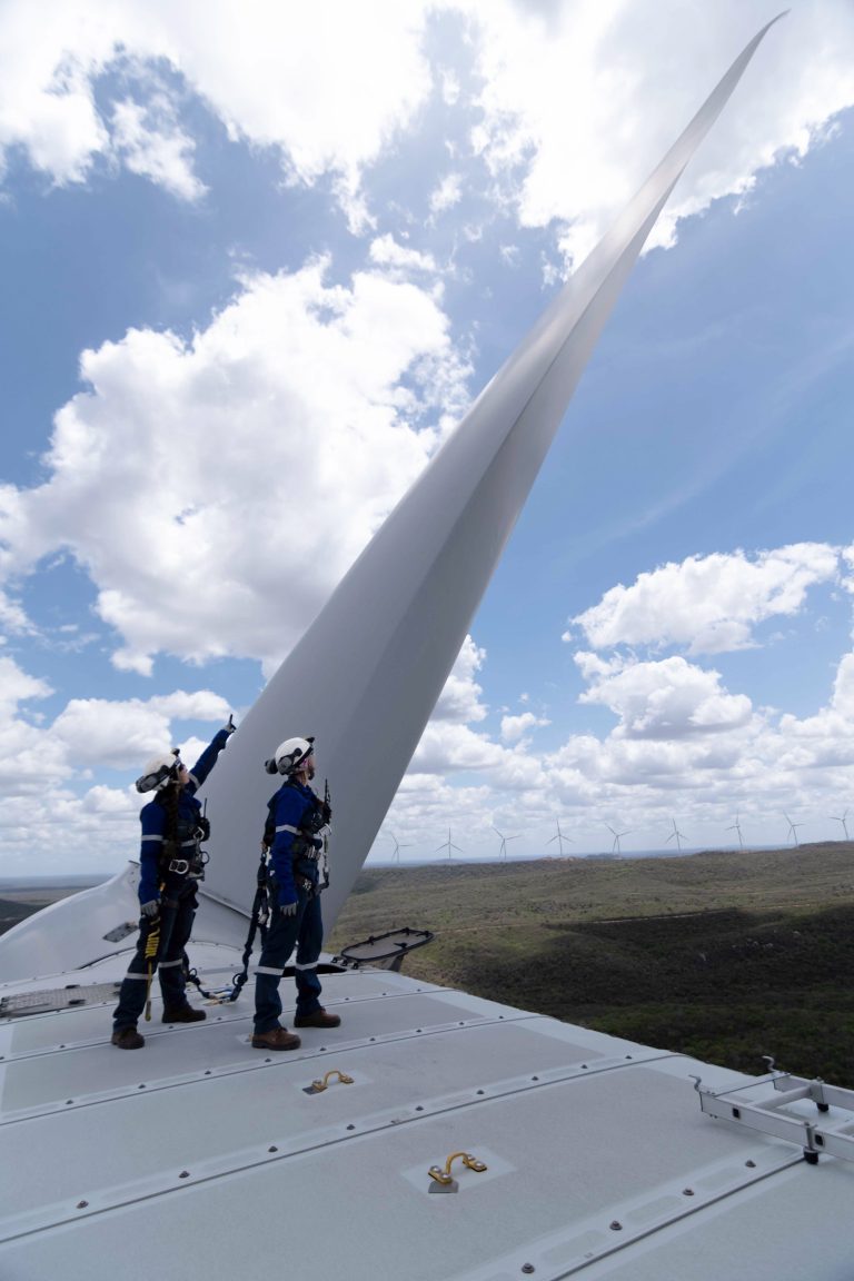 Casa dos Ventos places 828-MW order for Brazil complex