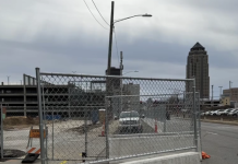 Des Moines site uses barriers made from recycled blades